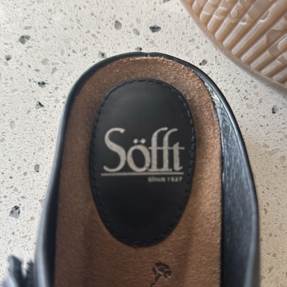 Sofft Braye Women’s Size 6 Black Leather Comfort Sandals Slip On Low Wedge Slide - Picture 11 of 12